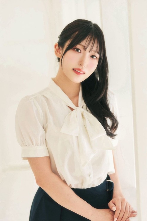 오키나와 출신 신인 여배우