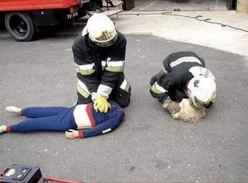 이런장비로 훈련한다니...